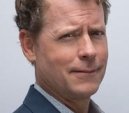 Greg Kinnear