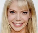 Riki Lindhome